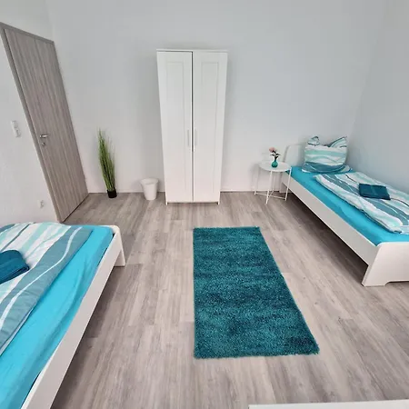 Monteurwohnung - 4 Zimmer, 2 Baeder Bis Zu 8 Personen * Niederzissen